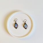 El Yapımı Antik Bronz Oval Opal Bohem Küpe – Vintage - Görsel 2